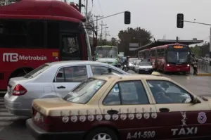 Sube un peso la tarifa del transporte en el DF