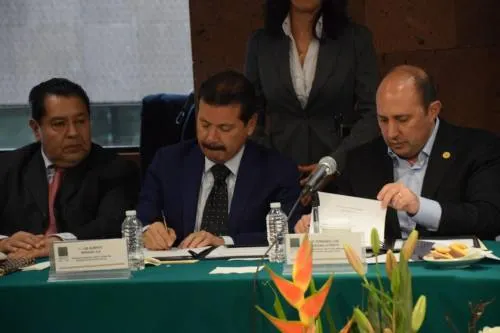 Solicita edil a Cámara de Diputados incluir a   San Pedro Cholula en el fondo metropolitano