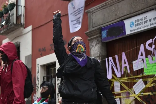 En Puebla se respeta la libertad de expresión de los grupos Feministas