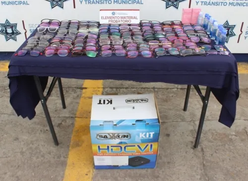 Detuvieron fuerzas municipales de Puebla a cinco personas por robo a negocio