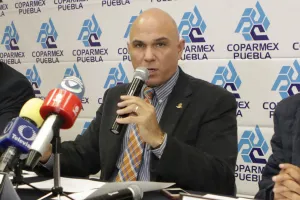 Coparmex exige a senadores poblanos aprobar Ley 3 de 3
