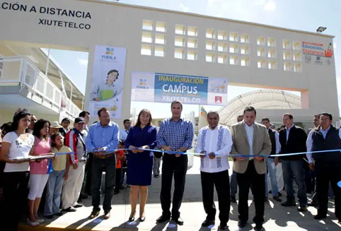 Obras de alto impacto social para Xiutetelco