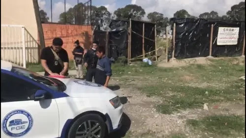 Encuentran cuerpo embolsado en San Isidro Castillotla