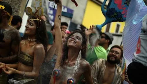 Así arranca el primer día del carnaval 2019 en Brasil