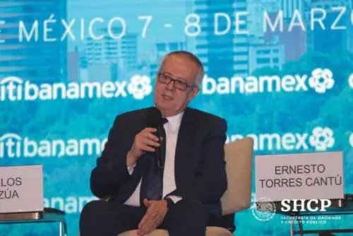 Hacienda planea nuevo apoyo para Pemex, sería anunciado a final de mes