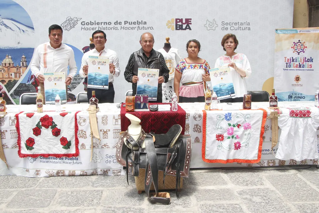 Invitan gobierno estatal y Chignautla al 2° Encuentro Regional de Artesanas y Artesanos/ Foto: Especial