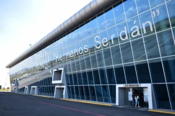 Aeropuerto Internacional Hermanos Serdán uno de los puntos de acceso preferidos por los migrantes