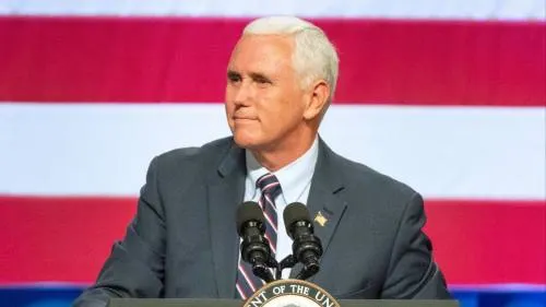 Trump no asistirá a toma de protesta de AMLO; le sustituirá el vicepresidente Mike Pence