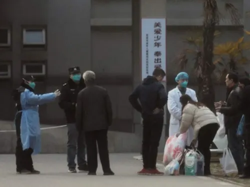 Aumentan a 259 los muertos por coronavirus en China