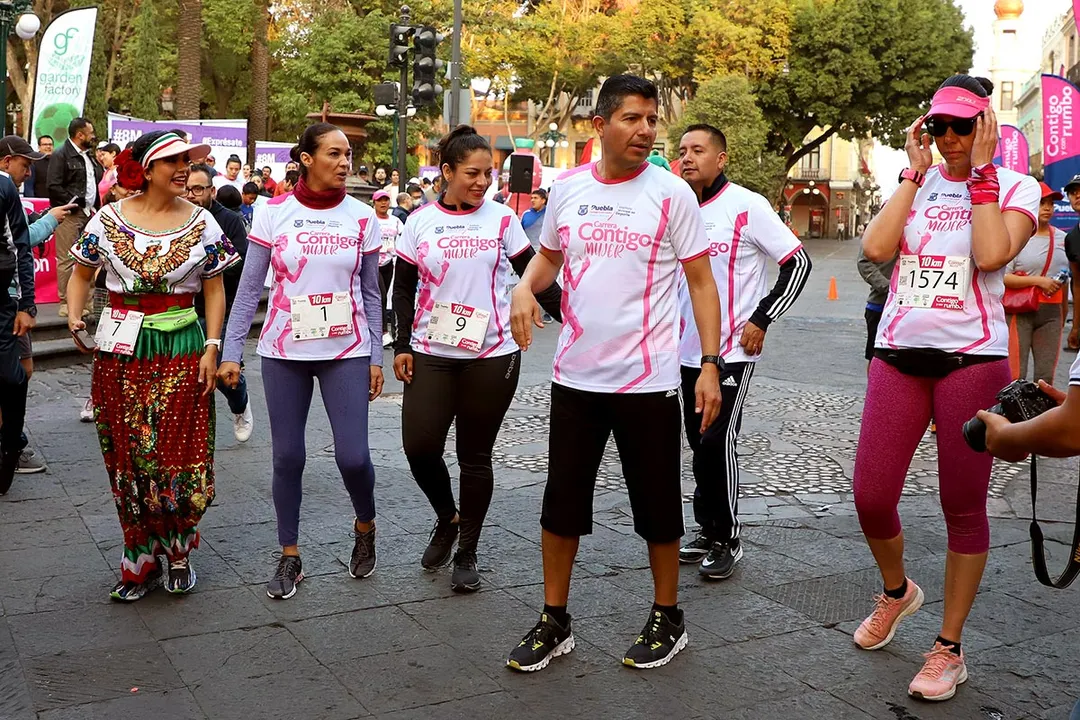 Eduardo Rivera Carrera Contigo Mujer