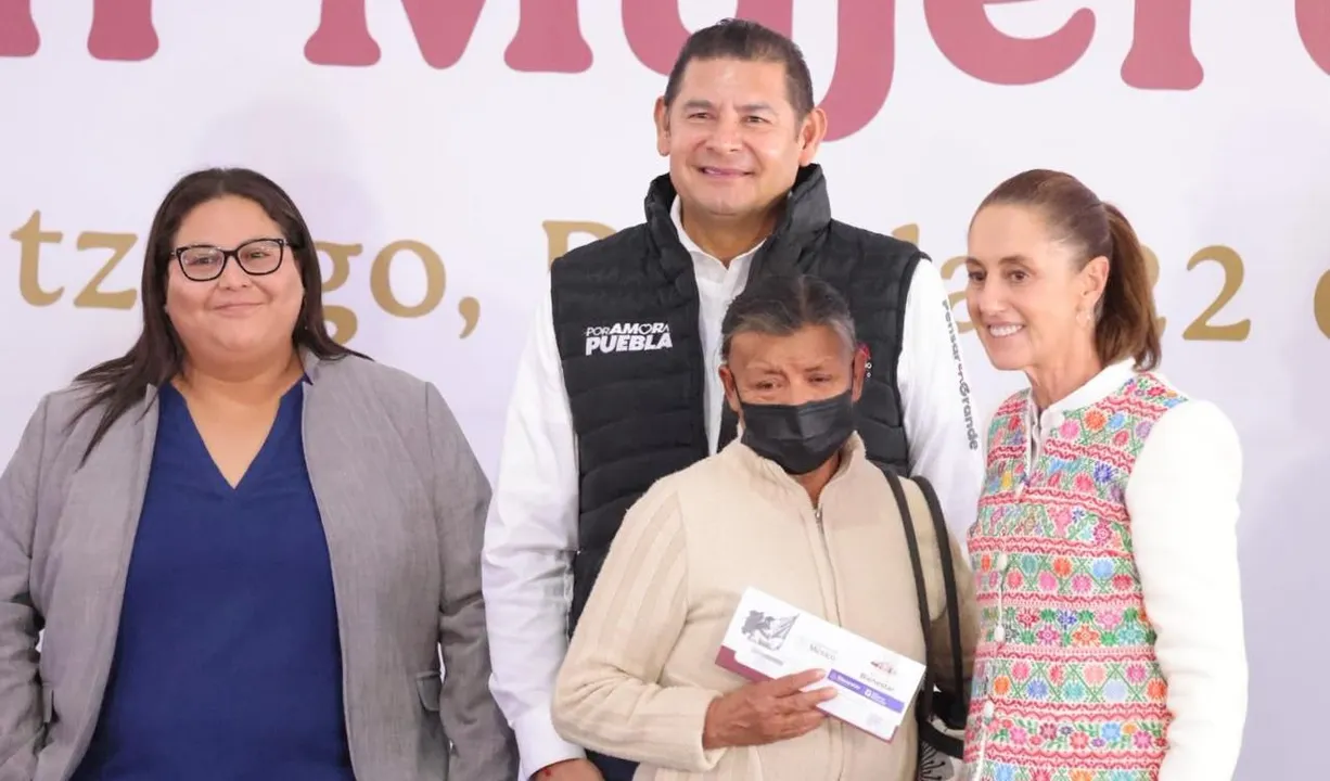 Gobierno Federal refuerza reconocimiento a mujeres con apoyos en Puebla