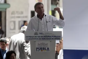Tony Gali confirma uso de unidad del ayuntamiento en manifestación