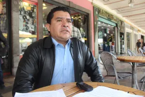 Sindicato del ISSSTEP amenaza con paro de labores