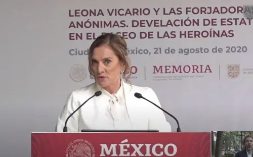 Leona Vicario dio dinero y no la grabaron: Beatriz Gutiérrez