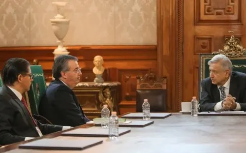 Banxico pide a AMLO acatar tiempos en materia de remanente