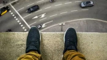 Evitan que hombre se suicide en puente de la Capu