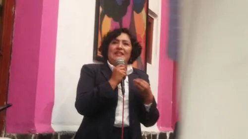 Teresa Notario solicita el apoyo de maestros