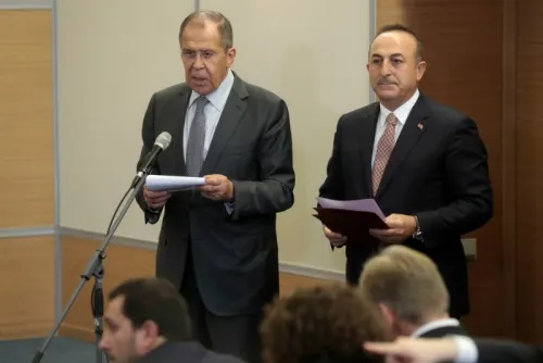 Putin y su homólogo turco acuerdan retiro del YPG kurdo en frontera con Siria