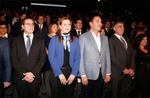 Informe lleno de simbolismos