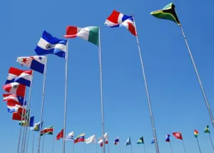 Ve la Cepal saqueo de trasnacionales al país