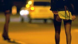Rescatan a mujeres supuestamente explotadas en la colonia Universidades