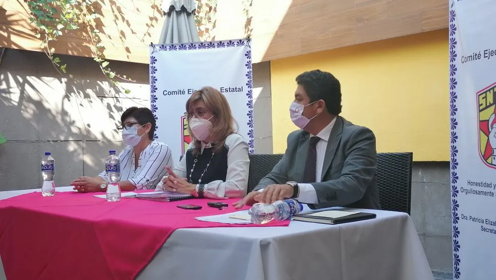 Pide SNTSA remoción de directora de recursos humanos