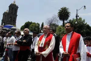 Reflexión, necesaria para ser mejor sociedad: Arzobispo