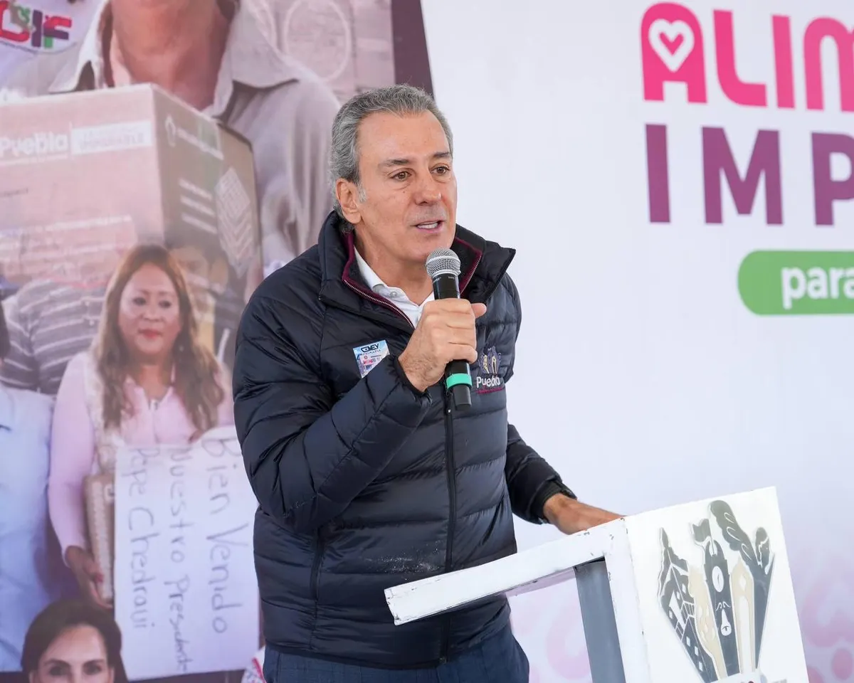 Ayuntamiento de Puebla entrega más de 2 mil despensas del programa Alimentación Imparable en San Baltazar Tetela