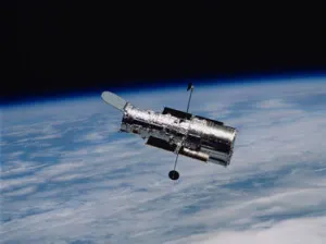 La NASA extiende misión del Hubble hasta 2021