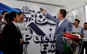 Eliminan a Pajoy de encuentro del Puebla con gobierno