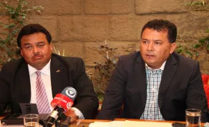 Dos maestros con pasado oscuro se disputan la dirigencia del SNTE