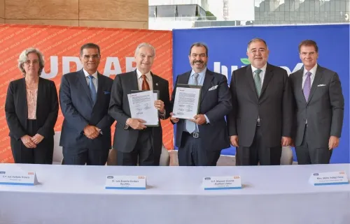 Udlap y Jumex establecen alianza