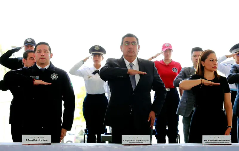 cespedes-peregrina-homenaje-policias-caidos
