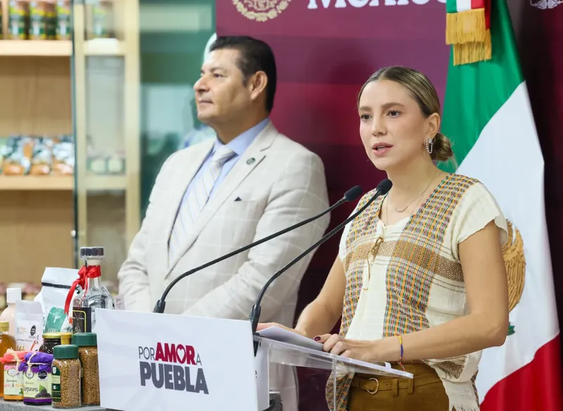 carla-lopez-malo-villalon