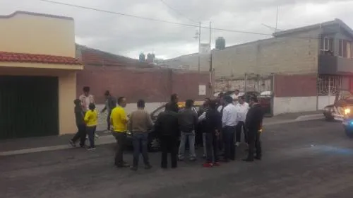 Asaltan a taxista y lo hieren con arma blanca en la colonia 20 de Noviembre