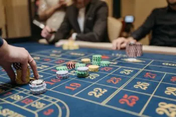 Gobierno federal endurecerá controles a casinos y centros de apuestas con nuevas reglas de operación