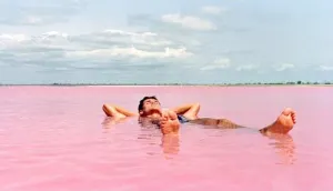 Lago de color rosa, misterio de la naturaleza