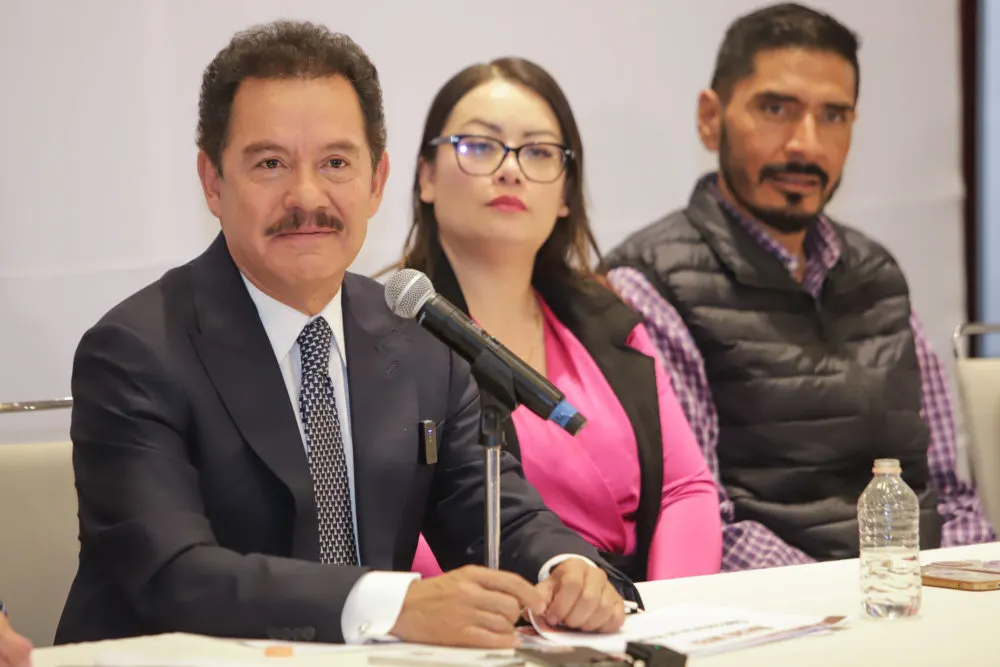 Ignacio Mier suma a su proyecto a Carlos Morales
