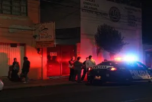Asaltan a estudiantes y personal de restaurante cercano a la UPAEP