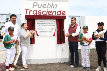 Inaugura Gobierno de Puebla campo de béisbol en Cañada Morelos