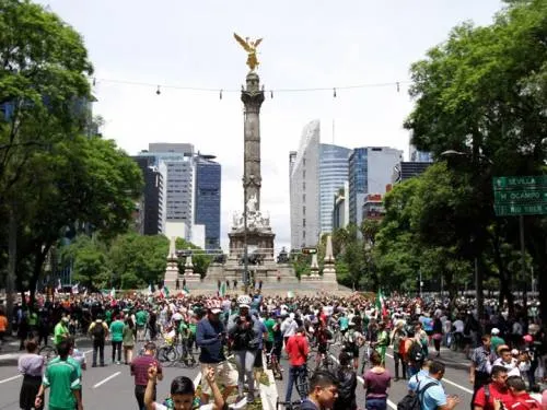 Saldo blanco en festejos por triunfo del Tri este domingo