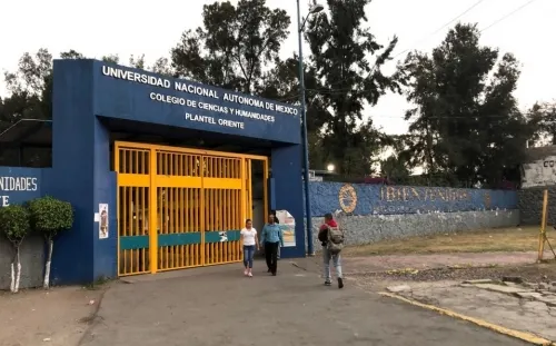 Estudiante que murió en CCH Oriente será sepultada en Huatlatlauca