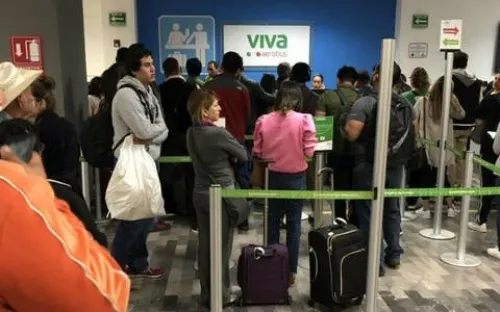 VivaAerobus cancela vuelos en Monterrey, Guadalajara y Chiapas