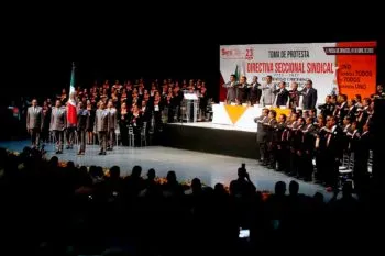 Asiste Céspedes Peregrina a las tomas de protesta de los nuevos secretarios generales de SNTE 51 y 23
