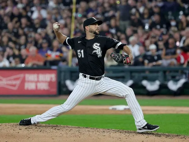Insinúan robo de señales de los Astros en los playoffs