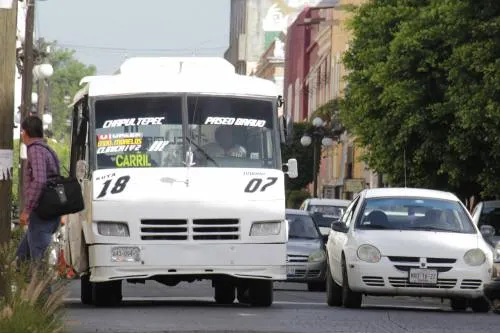 Debe impedirse definitivamente el acceso del transporte público al Centro Histórico
