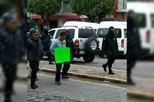 Lo sorprenden robando y casi lo linchan en Tlacotepec