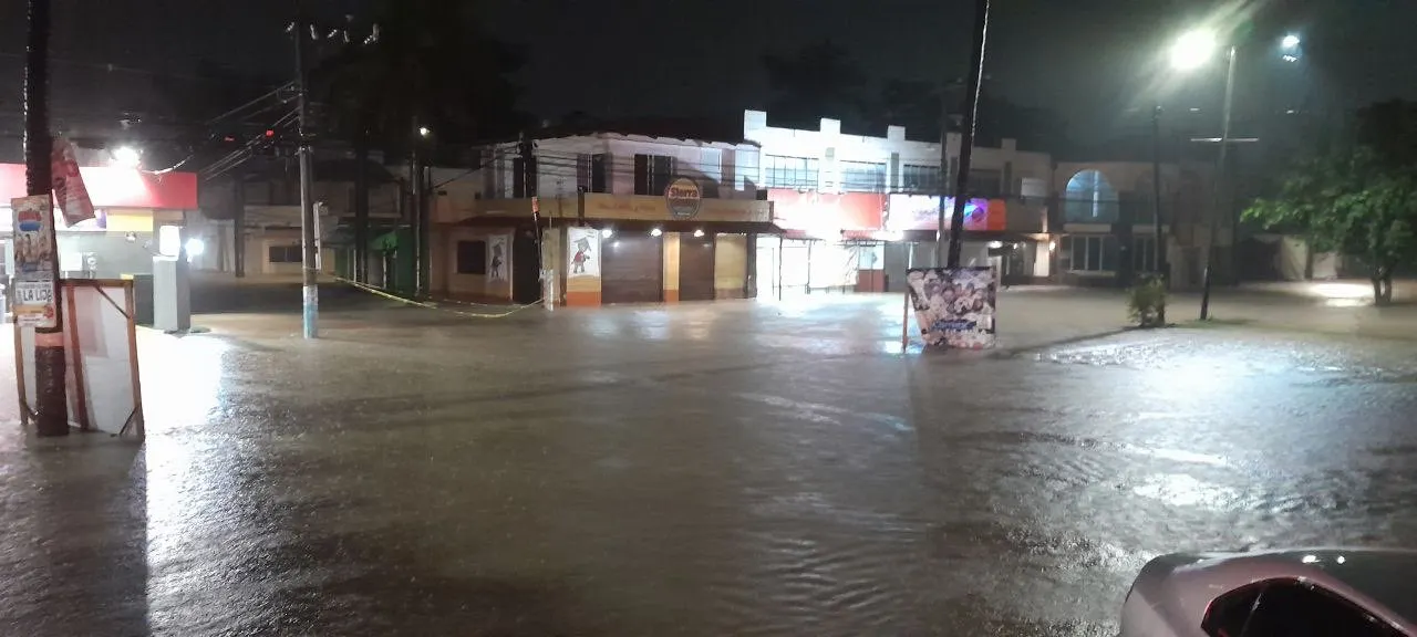 Inundaciones Puerto Vallarta