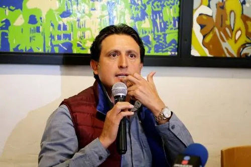 Rechaza Espinosa Torres que haya disputa por coordinación de bancada de “Juntos Haremos Historia”
