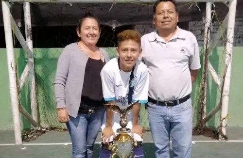 Yamil Morales: El poblano de 12 años que fue seleccionado para visorías con Chivas
